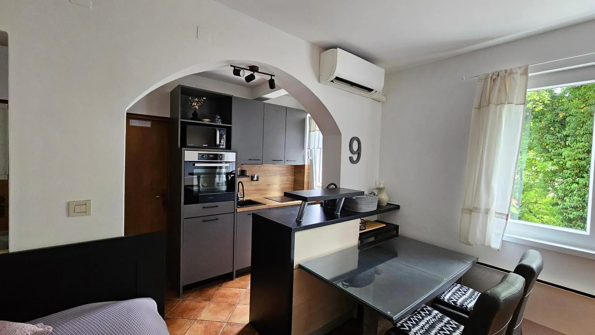 Apartman Ena, Strict Center, Sea View Οπατία 0*,  Κροατία